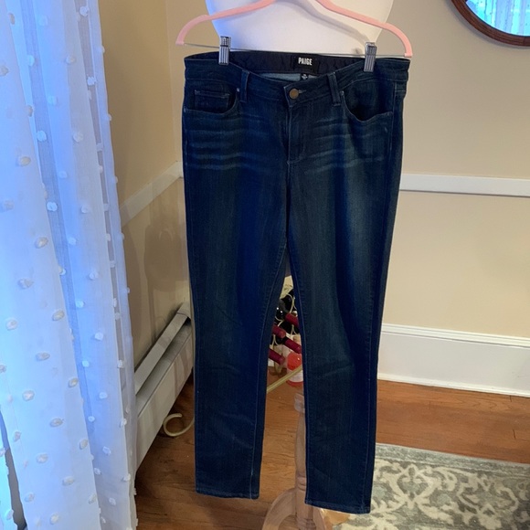 PAIGE Denim - Paige Jeans Skyline Ankle Peg Size 30 with some wear in GUC